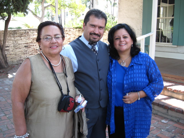 617x456 pixels (130K)